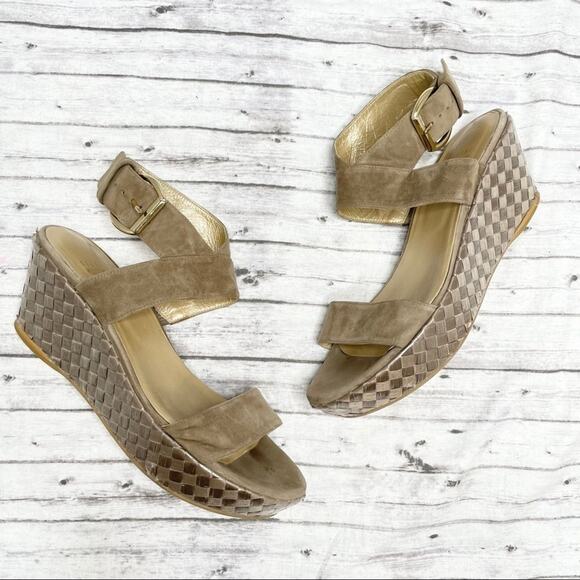 STUART WEITZMAN Wedge Sandals Heels Womens Size 7.5 Woven Suede Summer Vacation - Picture 1 of 6
